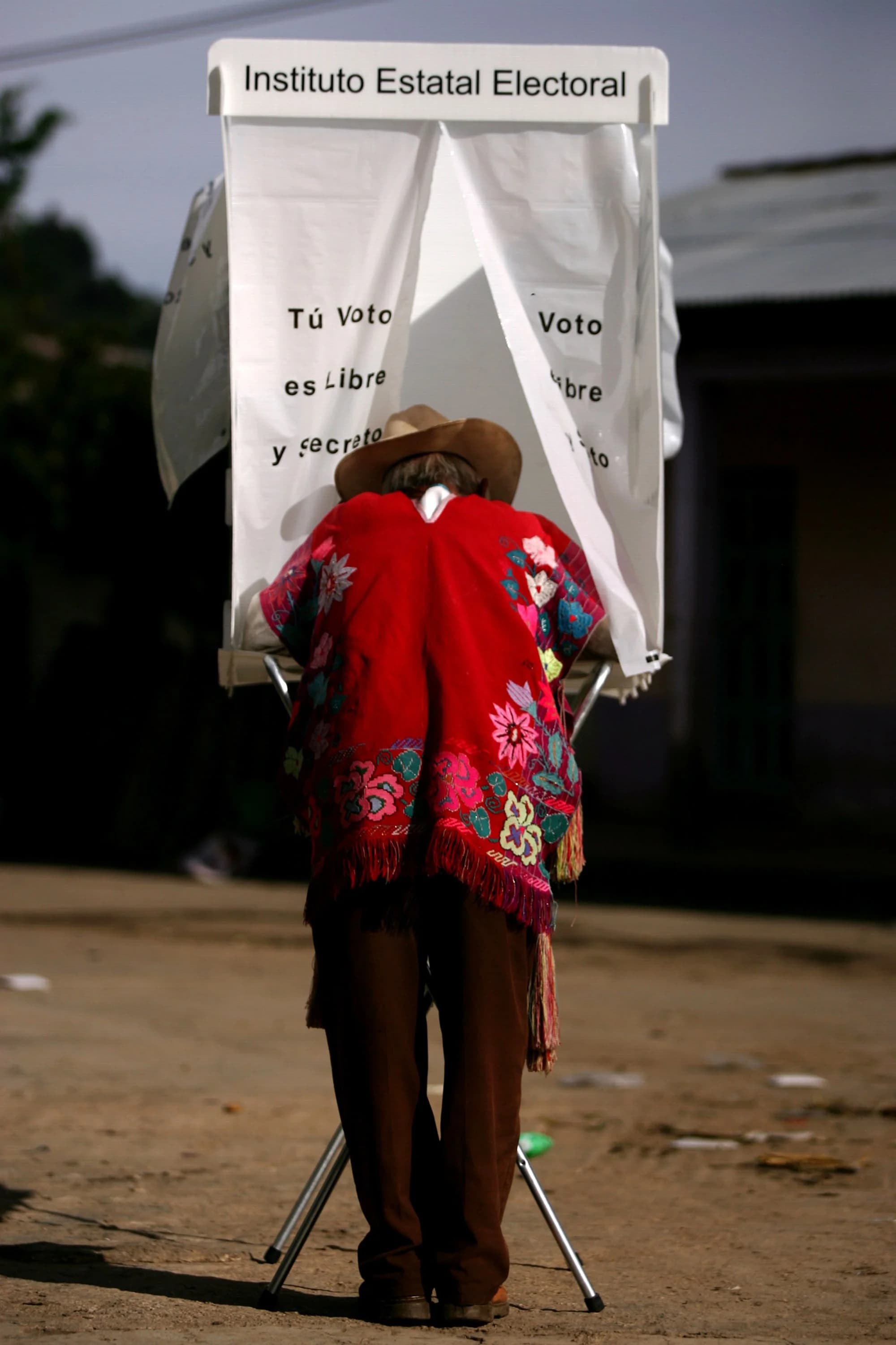 Mex Vote Chiapas Cast